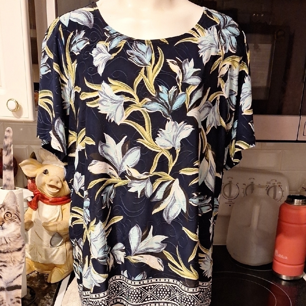 C Womens JM COLLECTION Floral Stretch Short Sleeve Top 2X